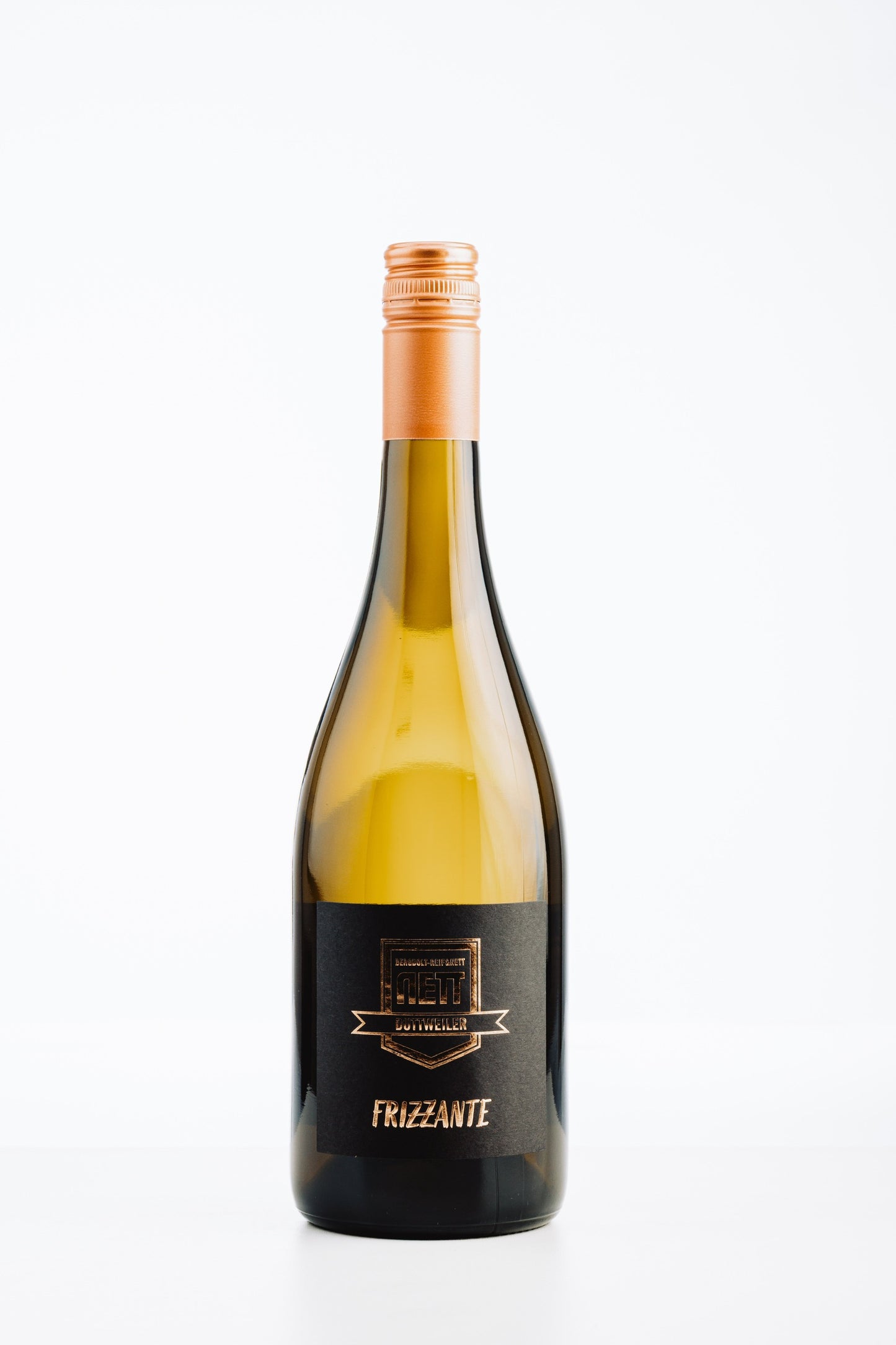 Frizzante alkoholfrei von Bergdolt-Reif & Nett – fruchtiger Perlwein mit Aromen von Pfirsich, Apfel und feiner Zitrusnote.