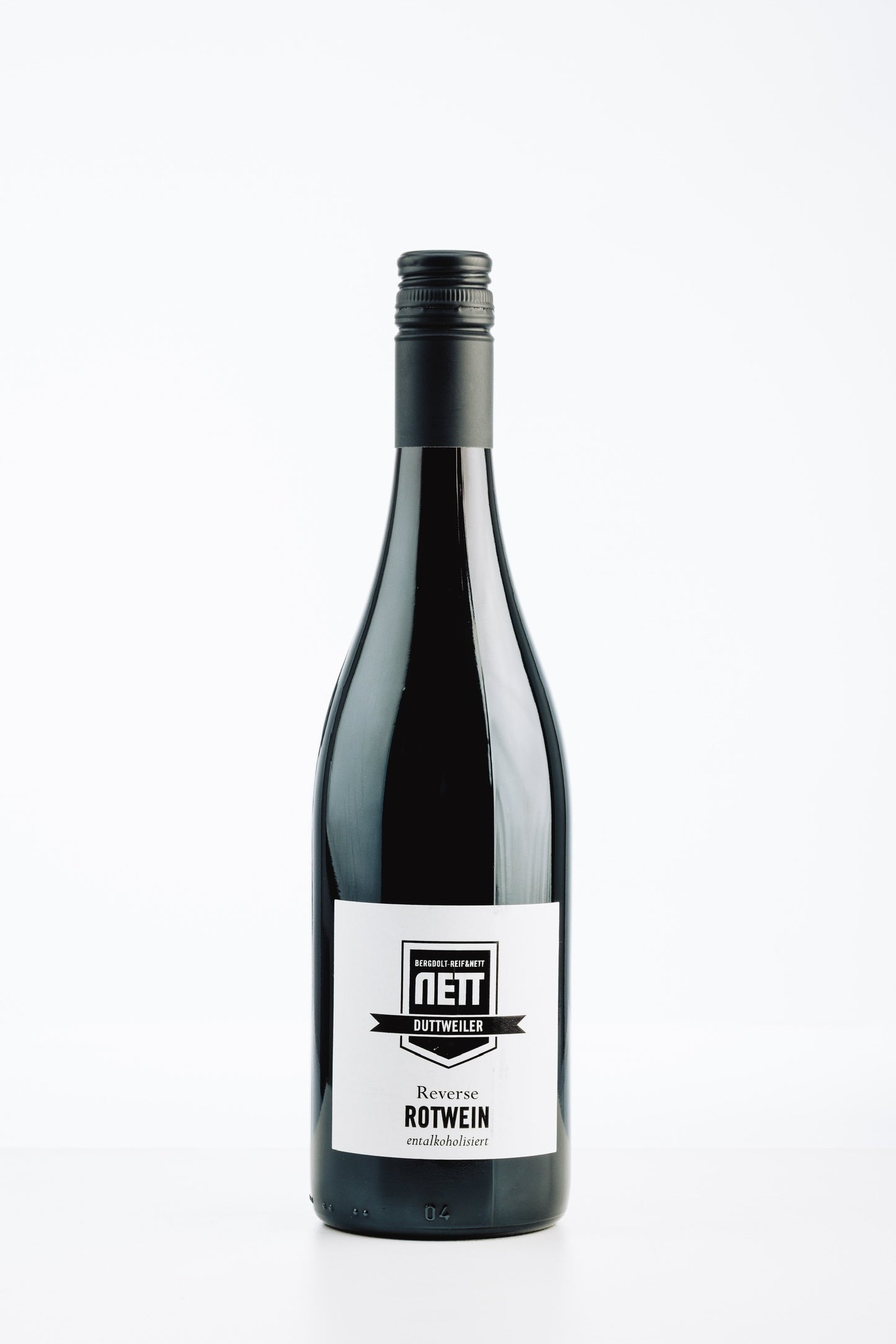 Reverse Rotwein alkoholfrei von Bergdolt-Reif & Nett – leichter Rotwein mit Aromen von Erdbeeren, Brombeeren und sanfter Säure.
