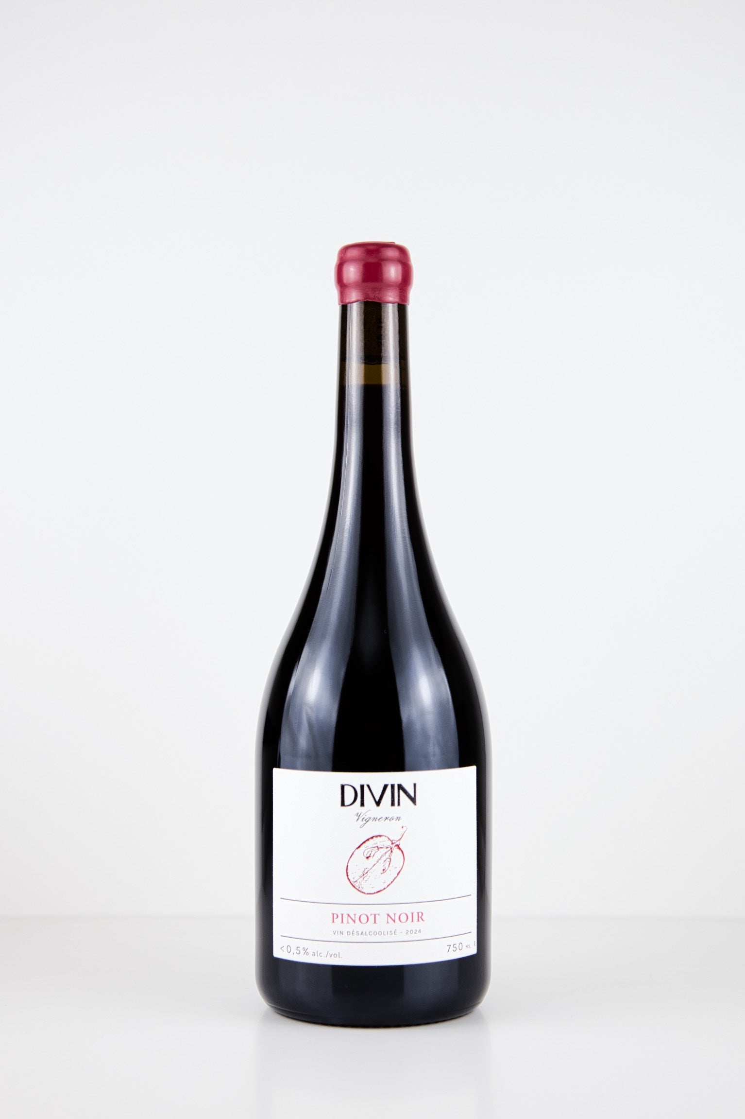 DIVIN Vigneron Pinot Noir alkoholfrei – eleganter Rotwein aus der Loire mit Aromen von Kirsche, Erdbeere, Gewürzen und feiner Eichenwürze, trocken und frisch.